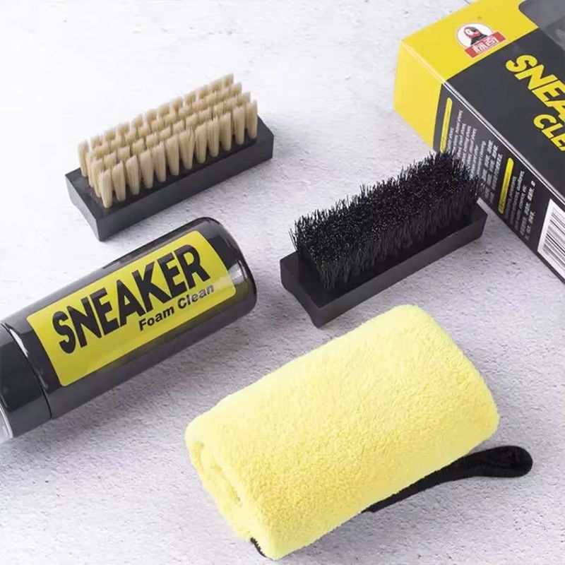 White Sneaker Care Kit - Ensemble de nettoyage à sec pour