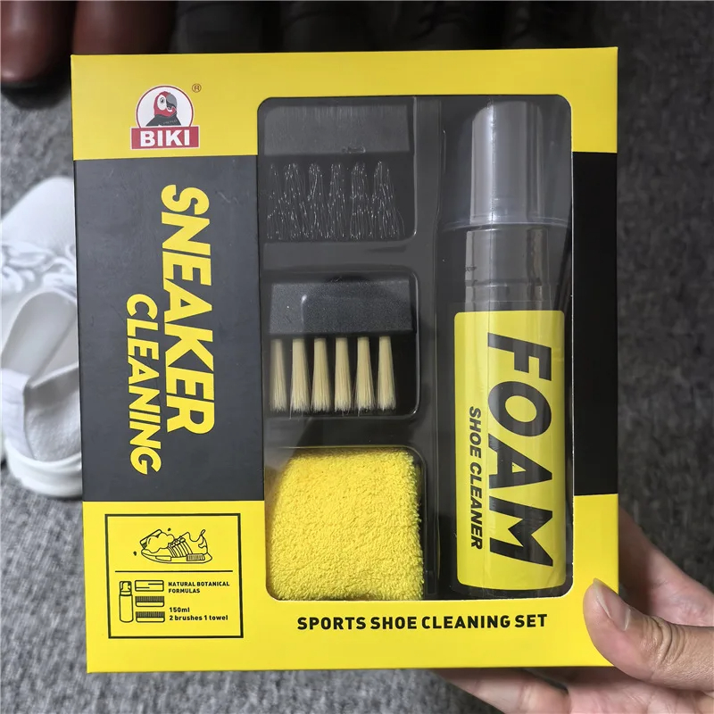 Kit de nettoyage à sec 150 ml  - White Sneaker Care Kit avis et prix